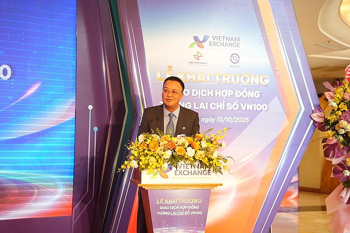 Ra mắt Hợp đồng tương lai chỉ số VN100: Thêm bước tiến đa dạng hóa sản phẩm phái sinh Ra mắt Hợp đồng tương lai chỉ số VN100: Thêm bước tiến đa dạng hóa sản phẩm phái sinh