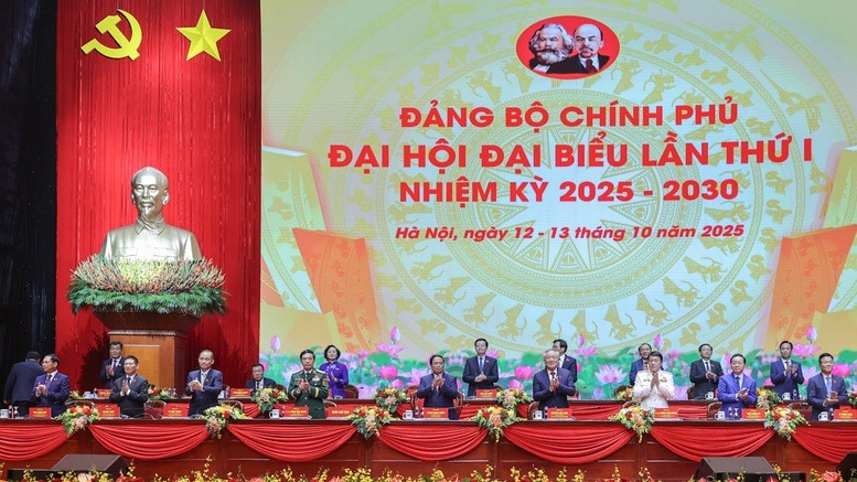 Phấn đấu tăng trưởng kinh tế giai đoạn 2026 - 2030 đạt tốc độ cao