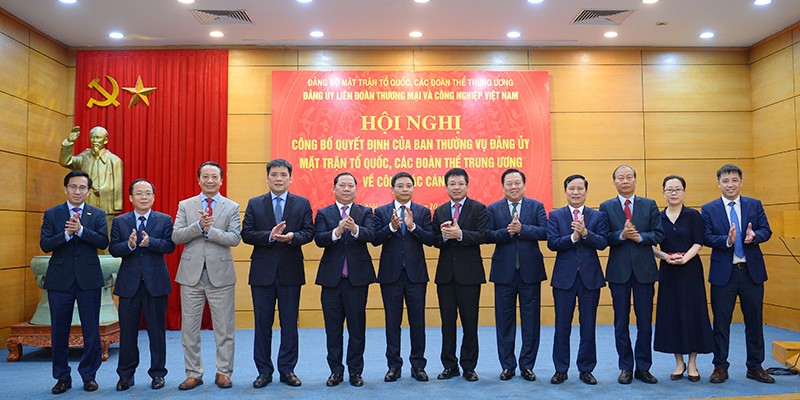 Thứ trưởng Bộ Tài chính Hồ Sỹ Hùng được điều động làm Bí thư Đảng uỷ VCCI | VCCI