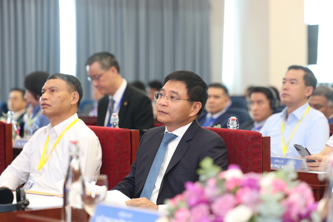 Thúc đẩy ngành quỹ đầu tư chứng khoán phát triển chuyên nghiệp hơn, tăng trưởng bền vững