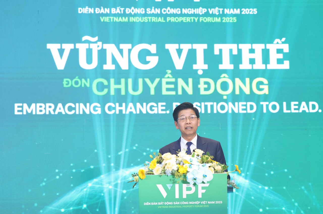 Báo Tài chính – Đầu tư tổ chức Diễn đàn Bất động sản Công nghiệp Việt Nam 2025 Báo Tài chính – Đầu tư tổ chức Diễn đàn Bất động sản Công nghiệp Việt Nam 2025