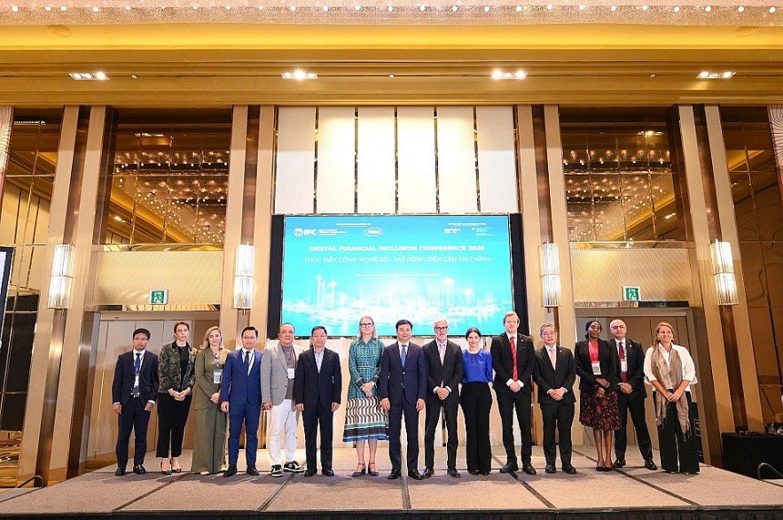 Chiến lược tài chính toàn diện 