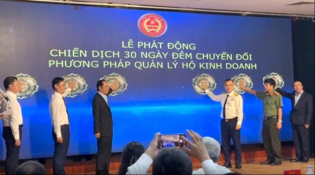Thuế tỉnh Nghệ An phát động chiến dịch 30 ngày đêm chuyển đổi mô hình quản lý thuế đối với hộ kinh doanh