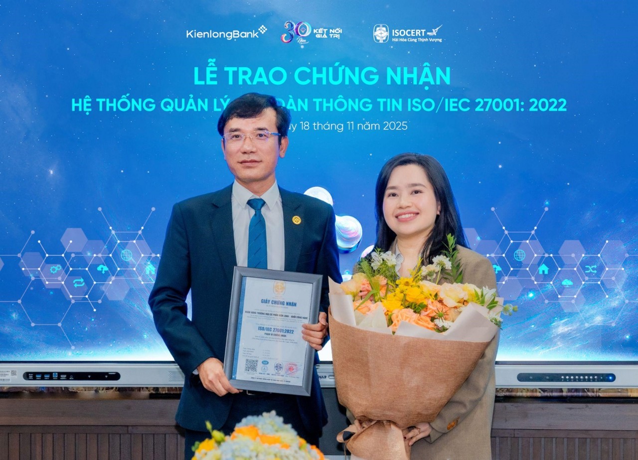 KienlongBank nâng cấp cam kết bảo mật thông tin khách hàng qua chuẩn mực quốc tế ISO/IEC 27001:2022 KienlongBank nâng cấp cam kết bảo mật thông tin khách hàng qua chuẩn mực quốc tế ISO/IEC 27001:2022