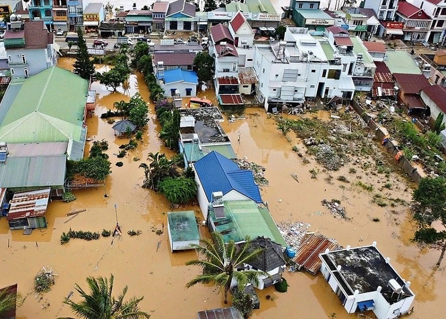 Doanh nghiệp bảo hiểm cần tạm ứng bồi thường ngay cho khách hàng thiệt hại do bão lũ