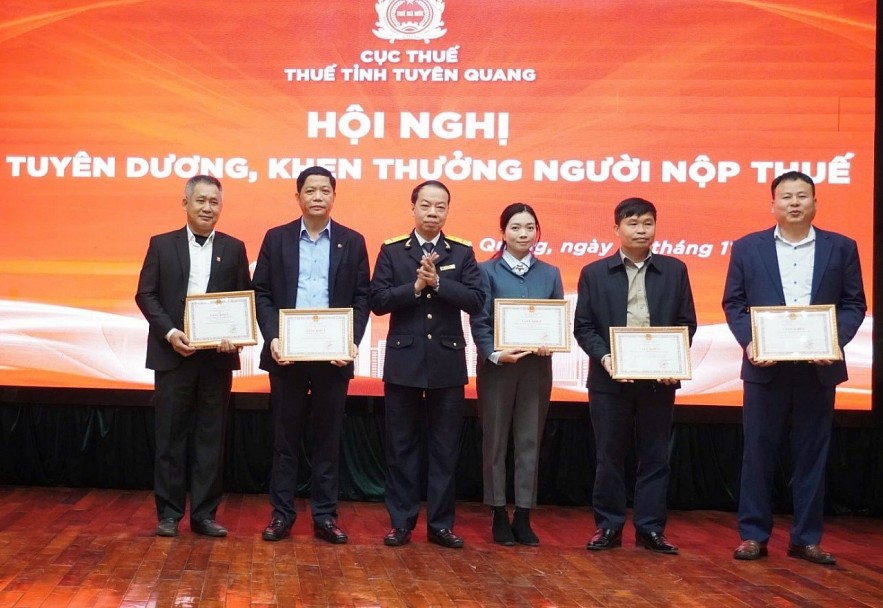 Thuế tỉnh Tuyên Quang đối thoại với doanh nghiệp, hợp tác xã trên địa bàn tỉnh