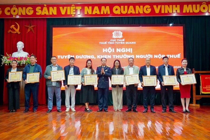 Thuế tỉnh Tuyên Quang đối thoại với doanh nghiệp, hợp tác xã trên địa bàn tỉnh
