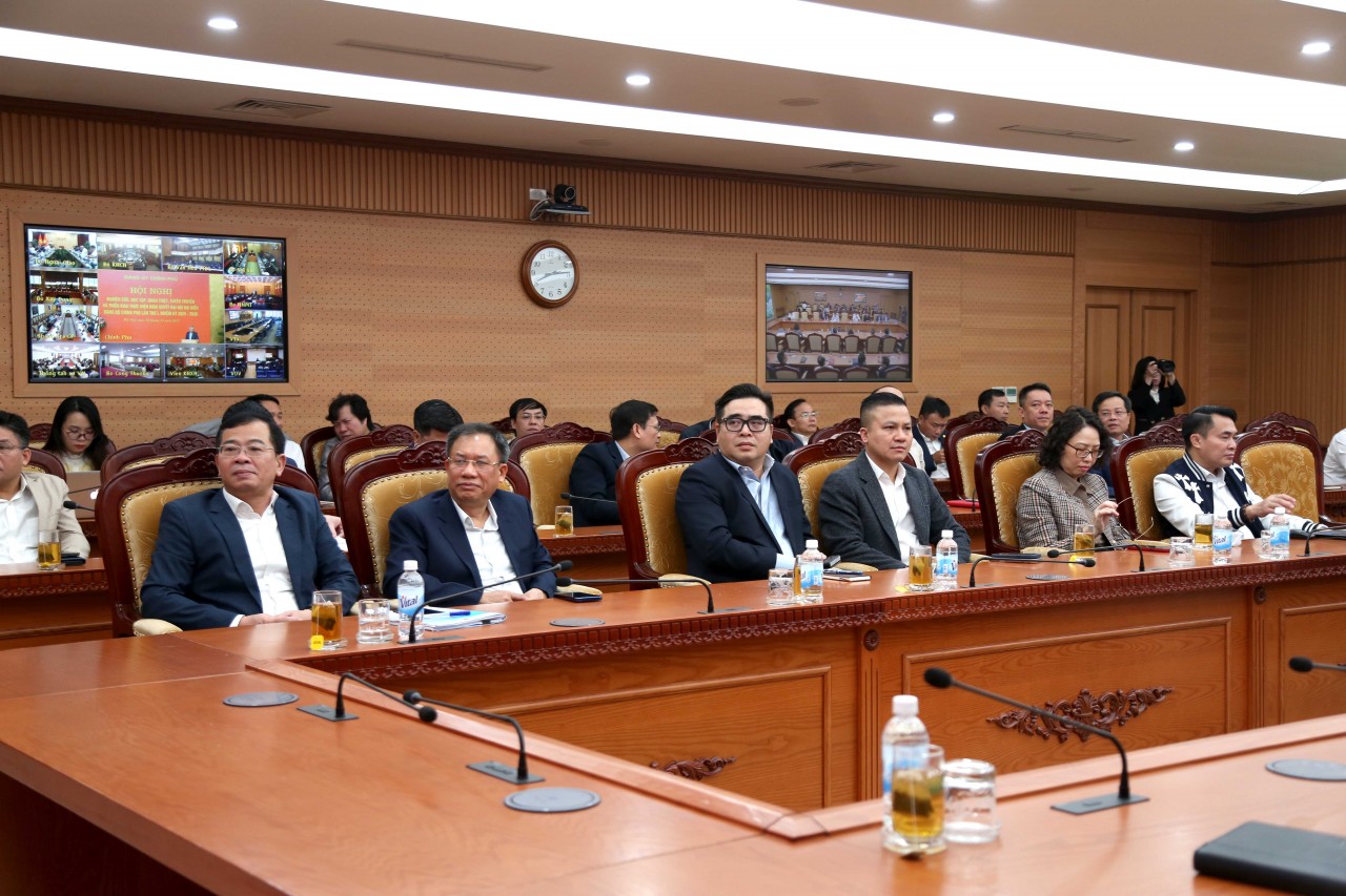 Đảng ủy Bộ Tài chính quán triệt, triển khai thực hiện Nghị quyết Đại hội đại biểu Đảng bộ Chính phủ lần thứ I