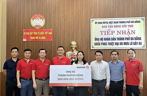 Vietlott ủng hộ 5 tỉnh, thành miền Trung khắc phục hậu quả lũ lụt Vietlott ủng hộ 5 tỉnh, thành miền Trung khắc phục hậu quả lũ lụt