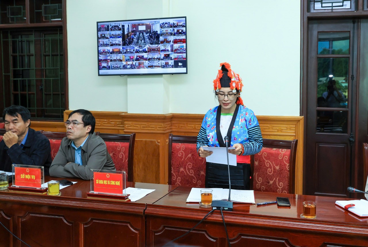 Đoàn ĐBQH tỉnh Điện Biên tiếp xúc cử tri sau Kỳ họp thứ 10, Quốc hội khóa XV Đoàn ĐBQH tỉnh Điện Biên tiếp xúc cử tri sau Kỳ họp thứ 10, Quốc hội khóa XV