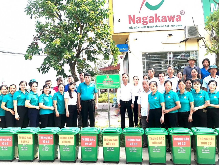 undefined Phát triển công nghiệp xanh gắn với giảm phát thải và kinh tế tuần hoàn