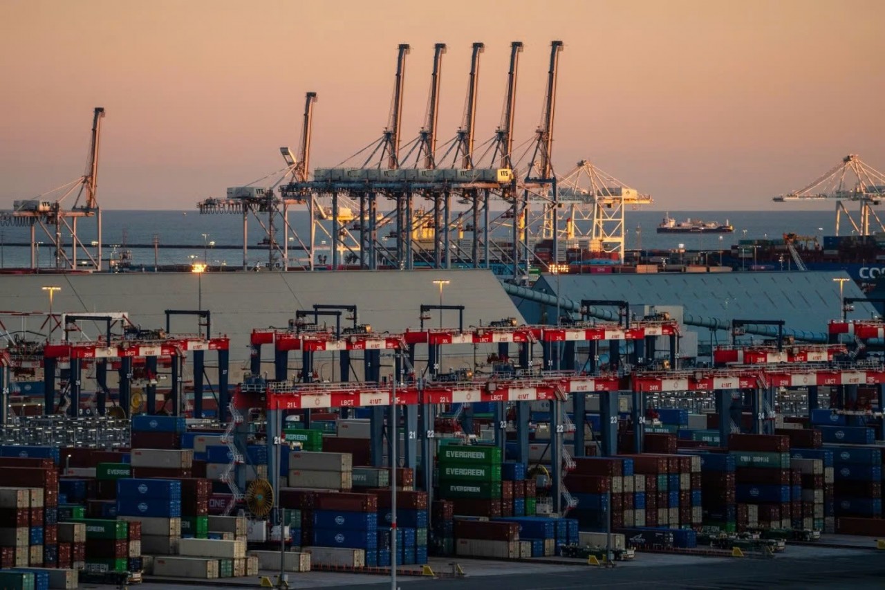 Thuế quan toàn cầu mới của Mỹ chính thức có hiệu lực ở mức 10% Thuế quan toàn cầu mới của Mỹ chính thức có hiệu lực ở mức 10%