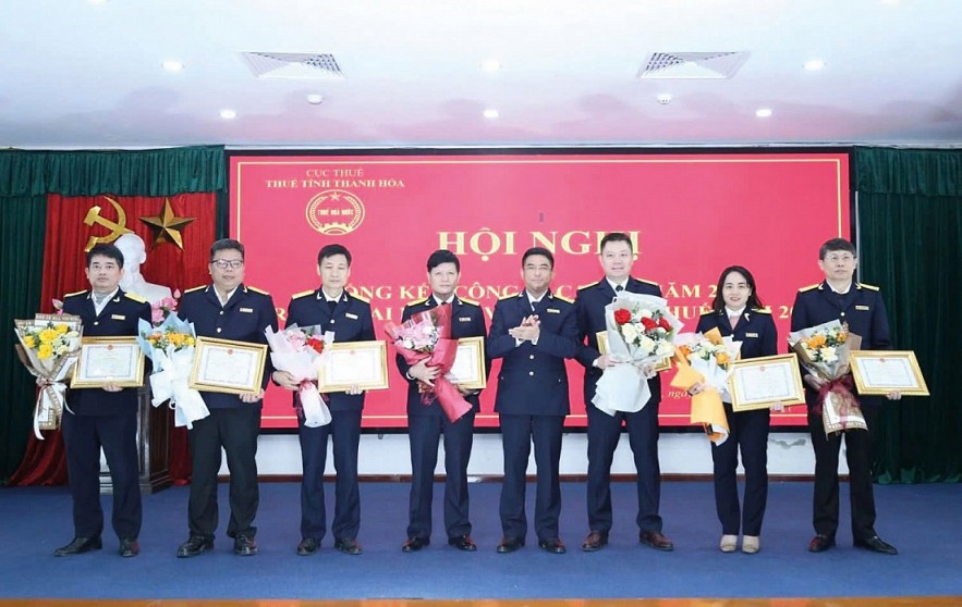 Thuế tỉnh Thanh Hóa quyết tâm thực hiện thắng lợi mọi nhiệm vụ chính trị được giao Thuế tỉnh Thanh Hóa quyết tâm thực hiện thắng lợi mọi nhiệm vụ chính trị được giao