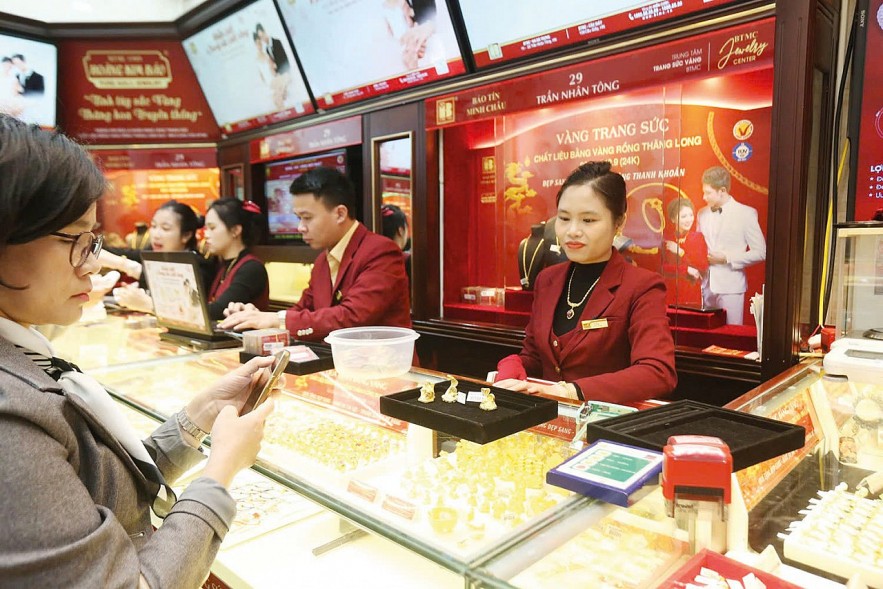 Giá vàng năm 2026 sẽ đan xen các nhịp điều chỉnh khó lường