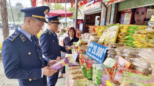 Mùa lễ hội 2026: Siết kiểm tra thị trường, ngăn “chặt chém”, gian lận thương mại, hàng giả