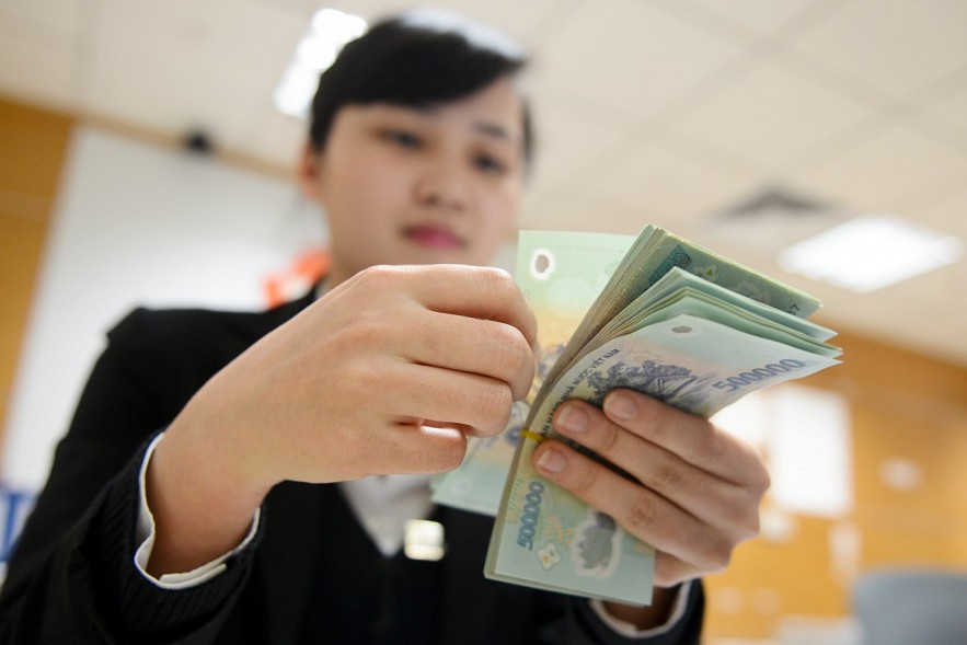 Bức tranh lương thưởng ngành ngân hàng năm 2025
