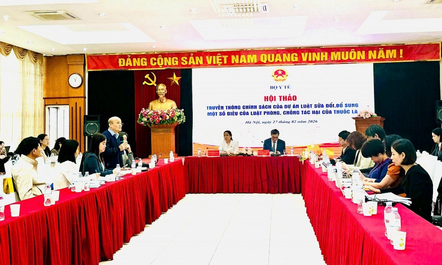 Đề xuất cấm triệt để cơ sở bán buôn, bán lẻ trưng bày thuốc lá Đề xuất cấm triệt để cơ sở bán buôn, bán lẻ trưng bày thuốc lá