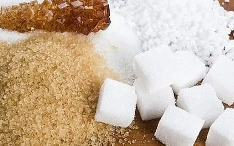 Giá lúa mì đảo chiều, giá đường lao dốc dưới áp lực dư cung
