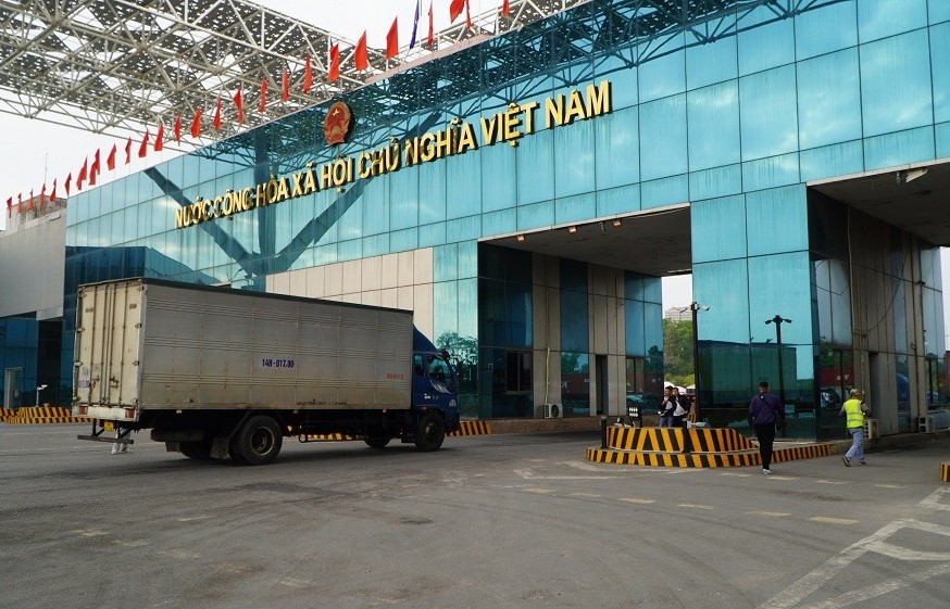Quảng Ninh: Kim ngạch xuất nhập khẩu qua cửa khẩu đạt hơn 1,78 tỷ USD trong tháng 4