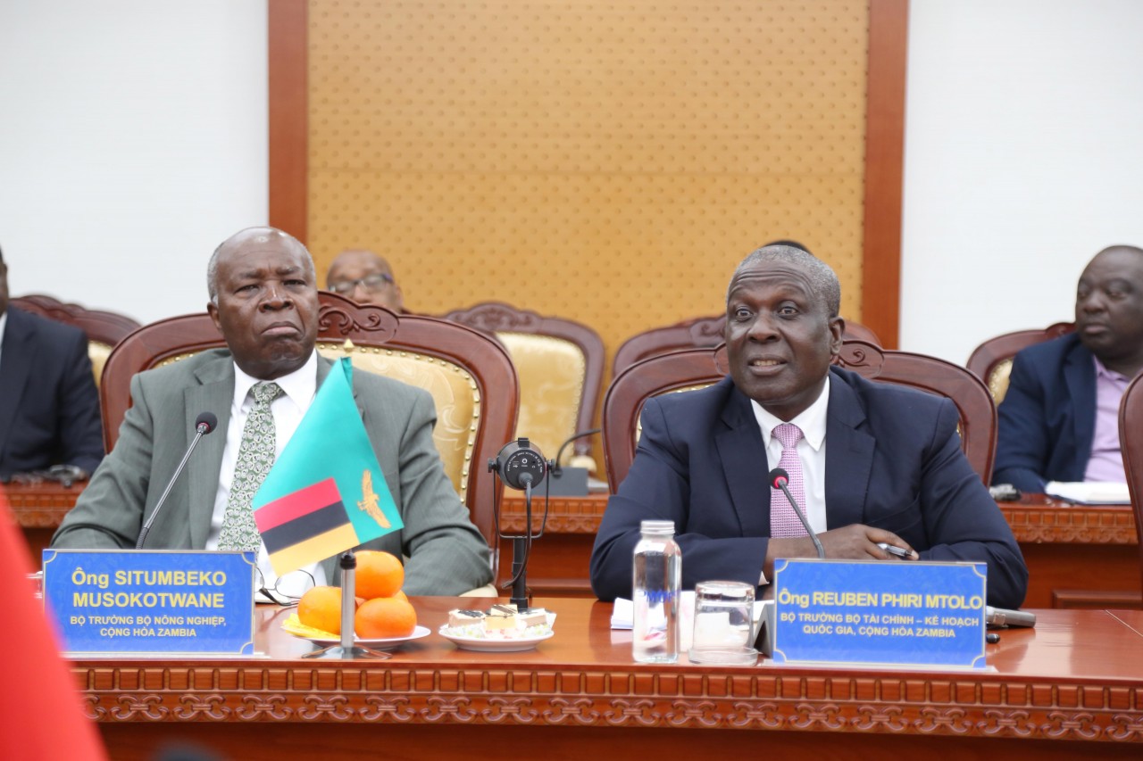 Việt Nam - Zambia: Chia sẻ kinh nghiệm cơ chế huy động và quản lý nguồn lực tài chính cho phát triển nông nghiệp Việt Nam - Zambia: Chia sẻ kinh nghiệm cơ chế huy động và quản lý nguồn lực tài chính cho phát triển nông nghiệp