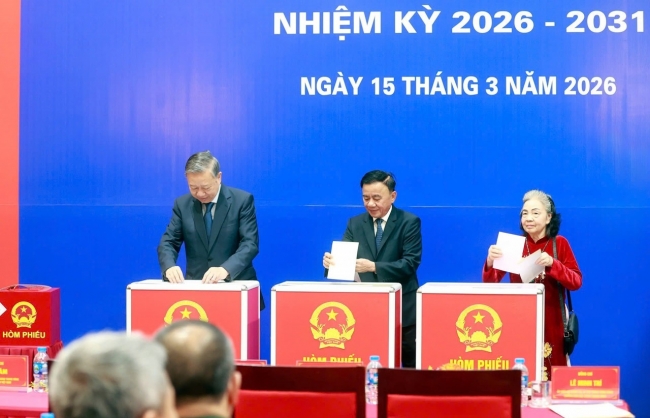 Ngày hội non sông: Tổng Bí Thư Tô Lâm và các lãnh đạo Đảng, Nhà nước cùng gần 79 triệu cử tri tham gia bầu cử
