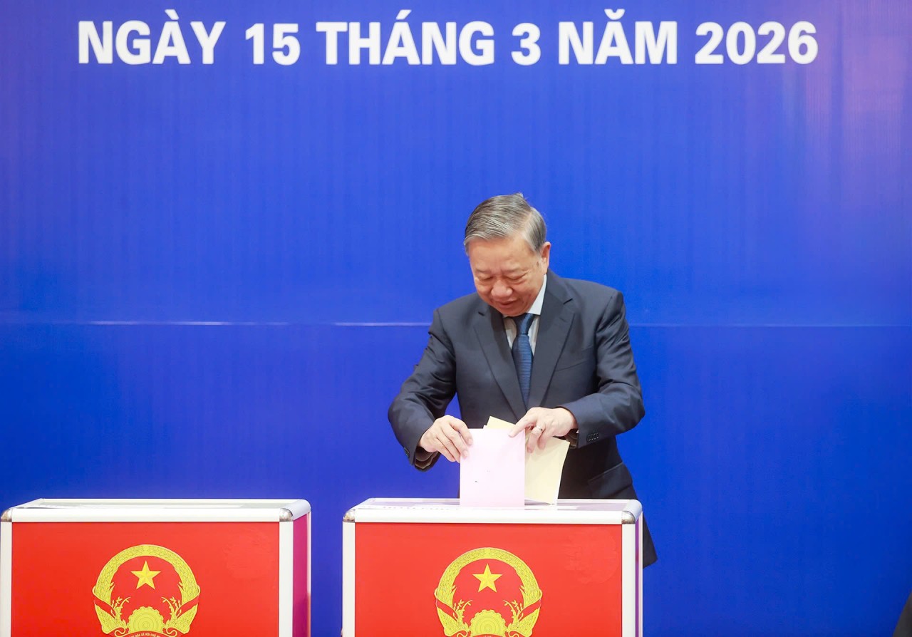 Ngày hội non sông: Tổng Bí Thư Tô Lâm và các lãnh đạo Đảng, Nhà nước cùng gần 79 triệu cử tri tham gia bầu cử Ngày hội non sông: Tổng Bí Thư Tô Lâm và các lãnh đạo Đảng, Nhà nước cùng gần 79 triệu cử tri tham gia bầu cử