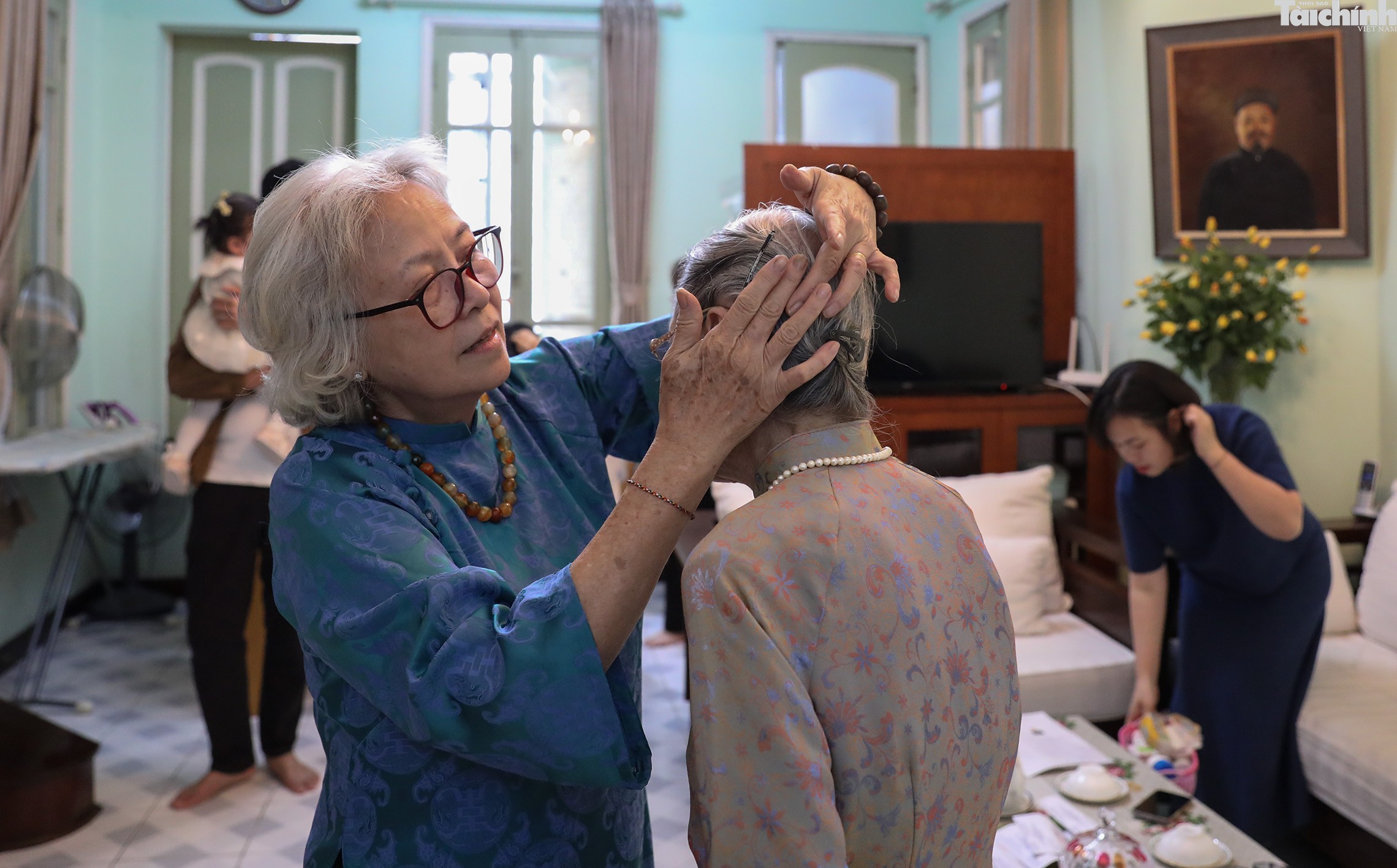 Cụ bà 101 tuổi và niềm tin vào lá phiếu của cử tri