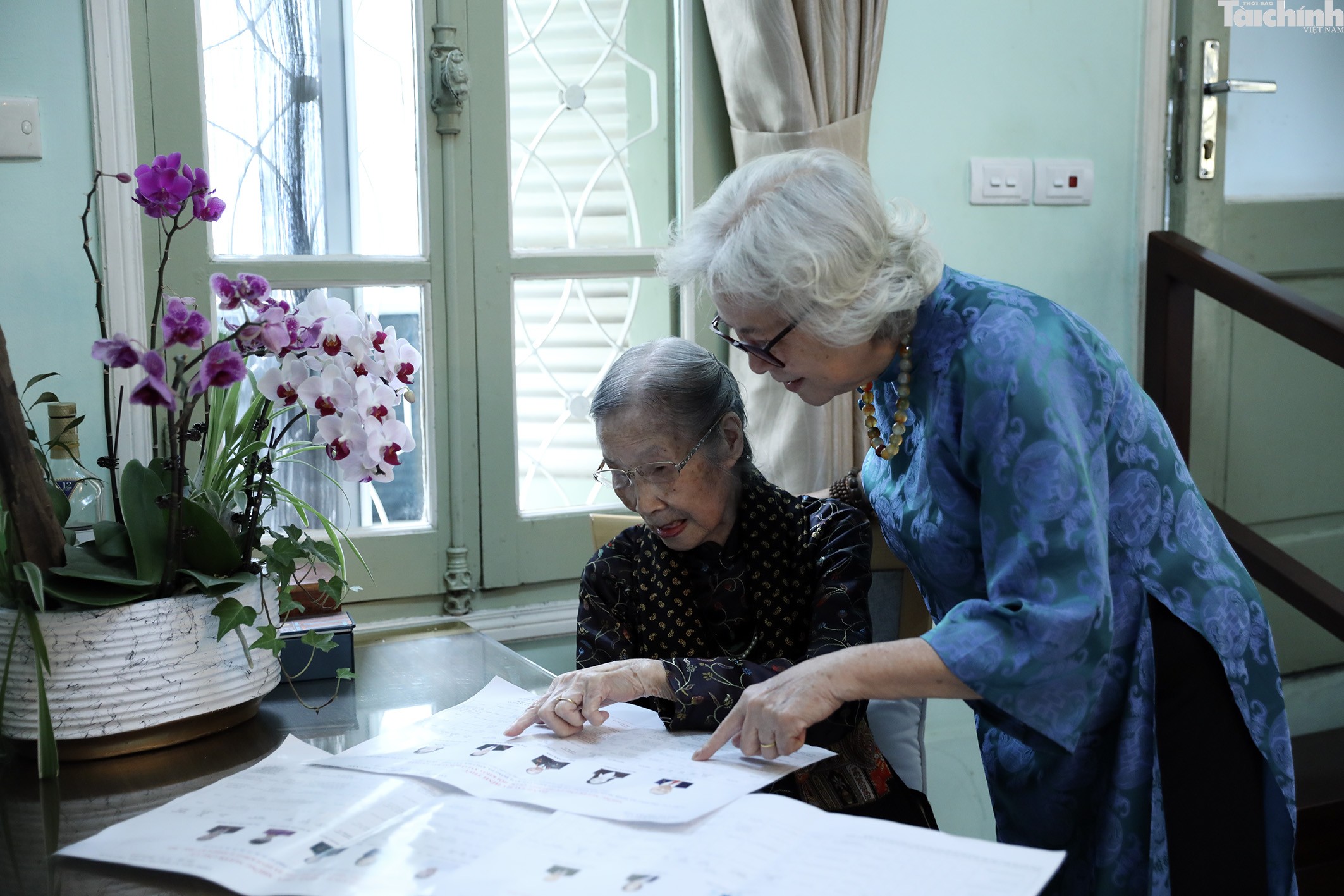 Cụ bà 101 tuổi và niềm tin vào lá phiếu của cử tri