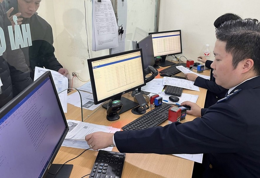 Cấp phép xuất nhập khẩu hóa chất kiểm soát đặc biệt qua Cổng DVC quốc gia