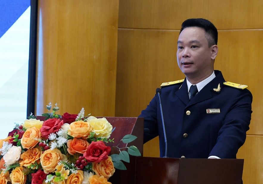 Đến tận nơi, gặp từng hộ hỗ trợ kê khai thuế năm 2025