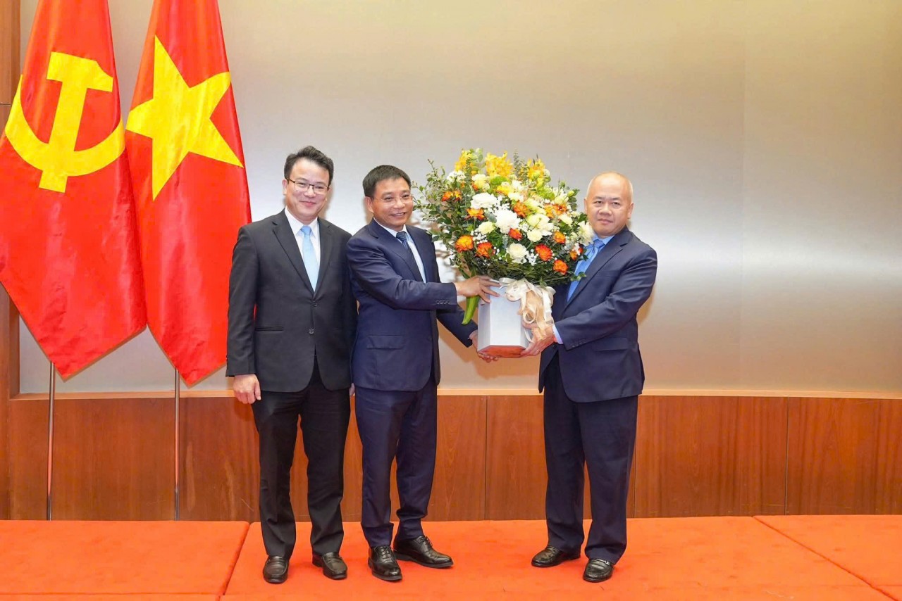 Điều động, chỉ định Thứ trưởng Bộ Tài chính Đỗ Thành Trung giữ chức Phó Bí thư Thành ủy Hải Phòng