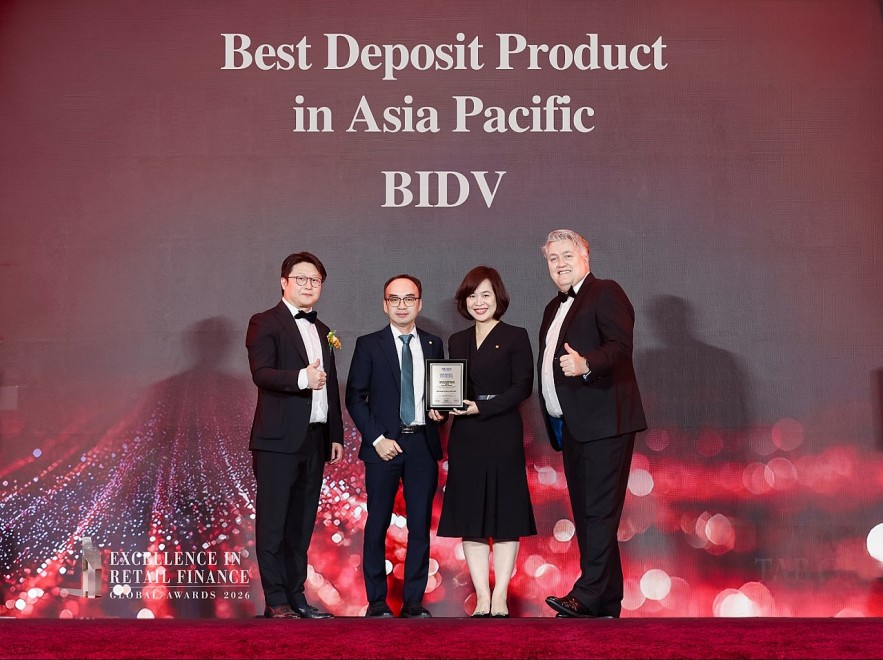 BIDV viết tiếp thập kỷ dẫn đầu với cú đúp giải thưởng 